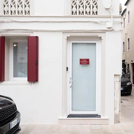 Casa Dantilla * キオッジャ